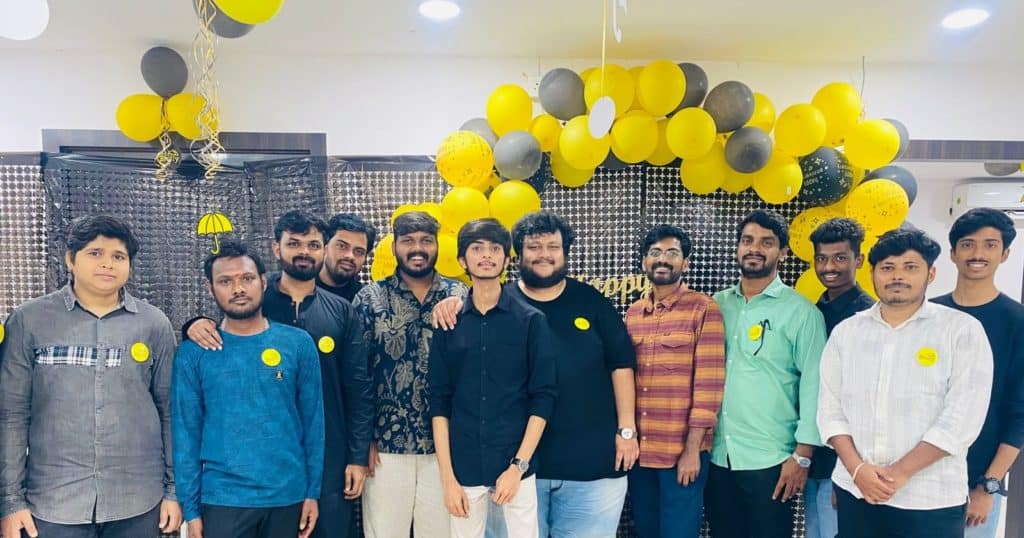 Digital marketing course in hyderabad - 3 anniversary celebration - Digital Brolly